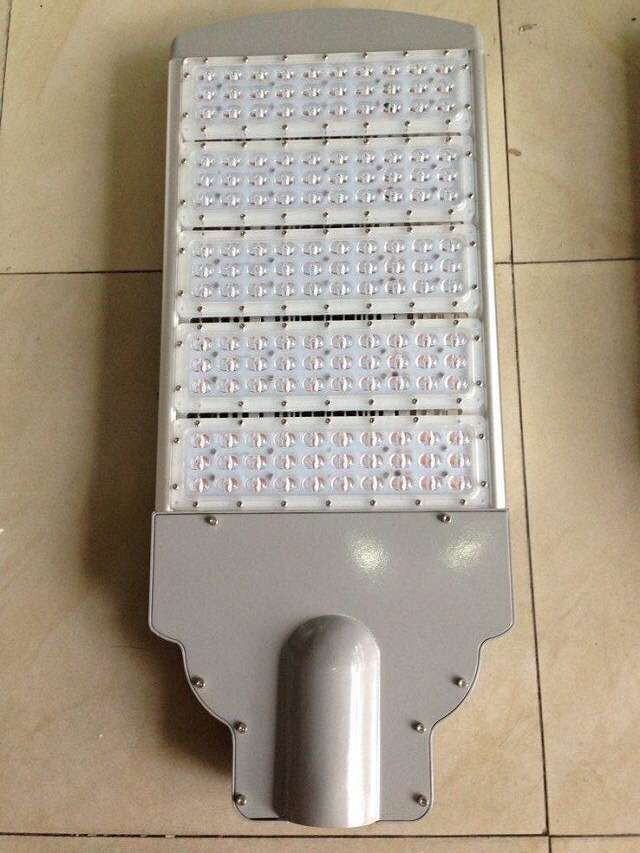 ɽ�|LED·���^